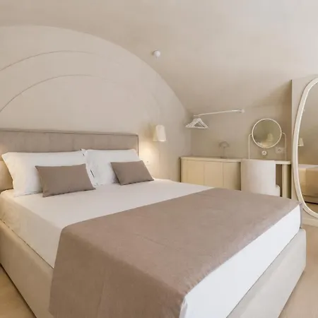 Sant By Brad Santorini * Gjilek